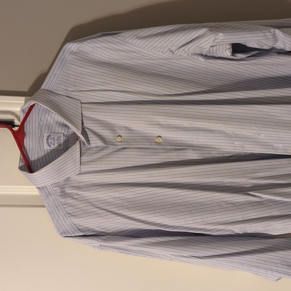 Brooks Brothers dress shirt, spread collar tips, 18 1/2-34